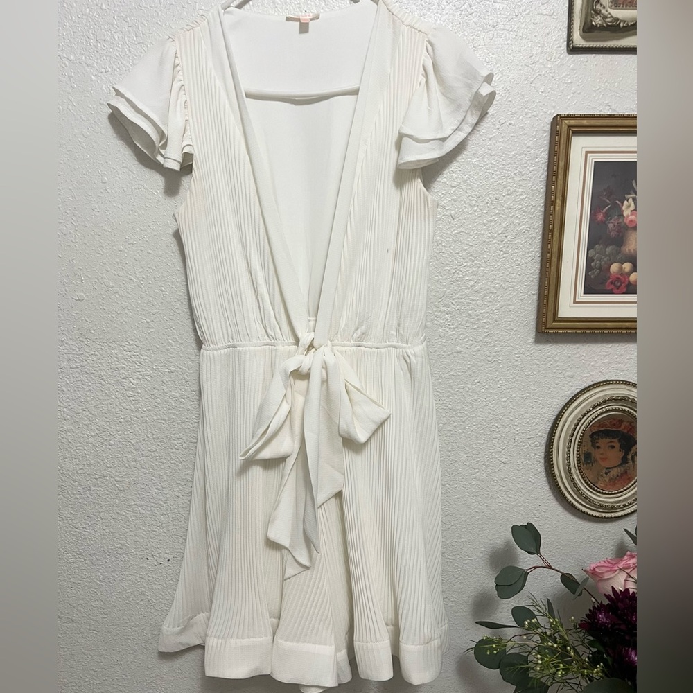 Flared Dress Deep V Bow Detail Size M